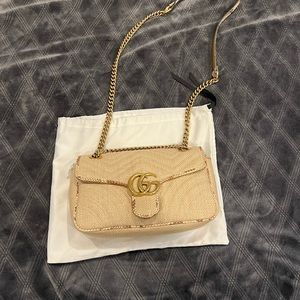 Authentic Gucci Marmont Raffia w/Snakeskin